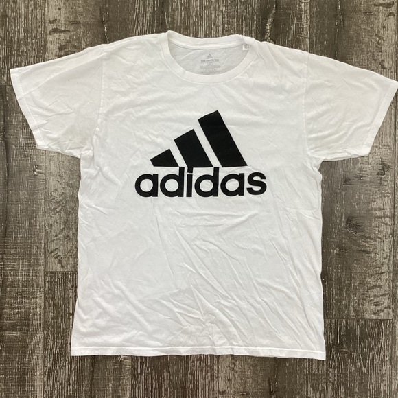 Adidas men’s white logo graphic tee shirt - Picture 1 of 4